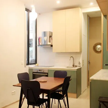 Large Haven Of Peace With Terrace Parigi
