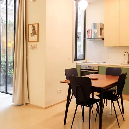 Appartamento Large Haven Of Peace With Terrace